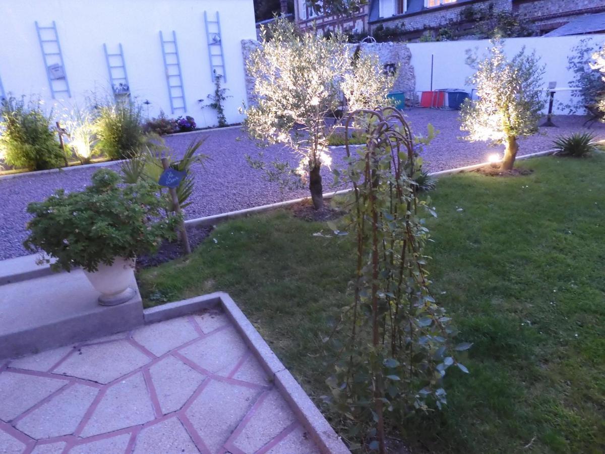 Gite La Perissoire - Place De Parking Incluse エトルタ エクステリア 写真
